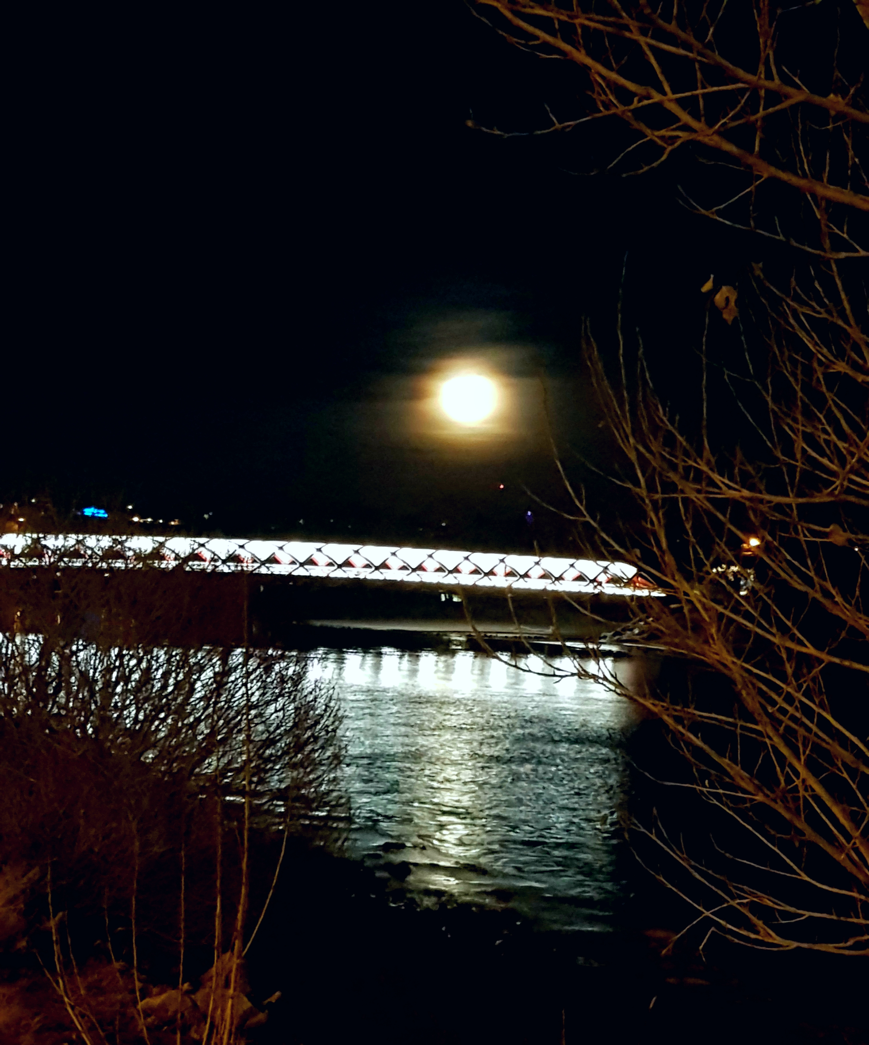 moonoverbridge